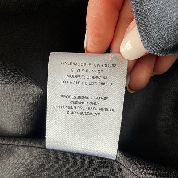 Helmut Lang boxy, cropped black jacket with cream leather collar - Picture 6 of 8